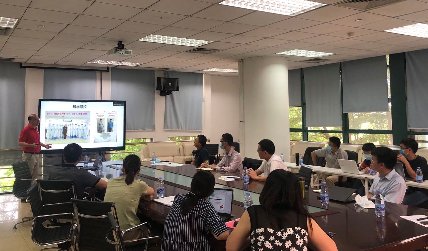 刘王凯医师为学院师生讲述了在援鄂抗疫一线的故事