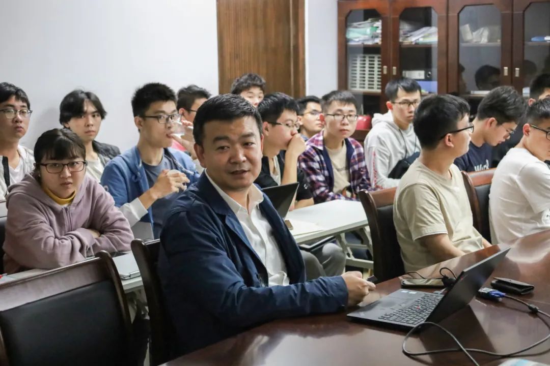 304am永利开讲“思政第一课”